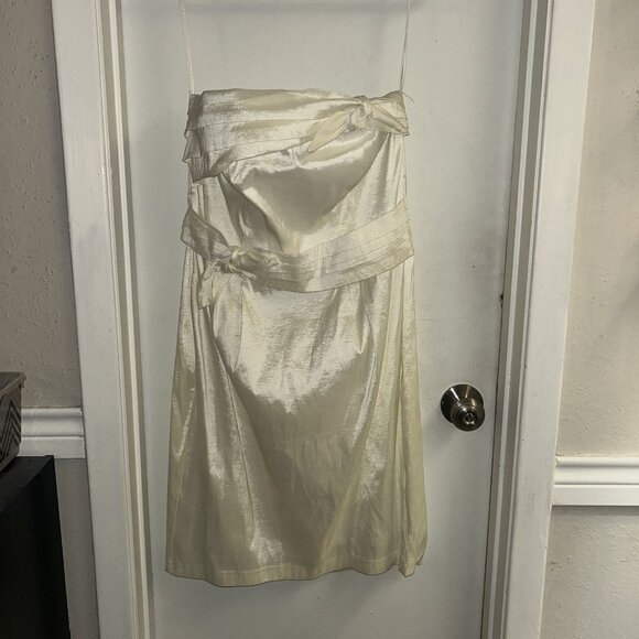 Torrid Vintage Ivory Satin Wedding Cocktail Strapless Pleated Dress Size 16 - Picture 3 of 11